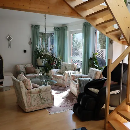 Apartment House With Terrace And Garden Near Vienna Untertullnerbach